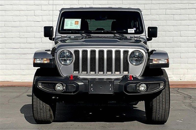 2020 Jeep Wrangler Unlimited Rubicon in a Billet Silver Metallic Clear Coat exterior color and Blackinterior. Crystal Chrysler Jeep Dodge Ram (760) 507-2975 pixelmotiondemo.com 