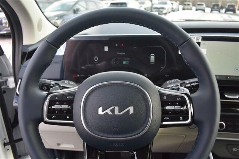 New 2026 Kia Carnival Hybrid SX PrestigeImage 35