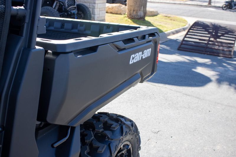 NEW 2026 CAN-AM DEFENDER MAX DPS HD7 Image 13
