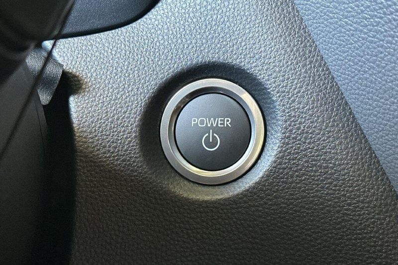 New 2027 Toyota Corolla Hybrid SEImage 22
