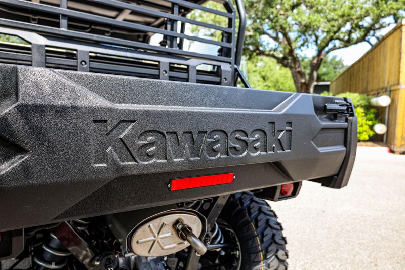 New 2026 Kawasaki MULE PROFXT 1000 LE RANCH EDITION   METALLIC PHANTOM SILVER Image 20