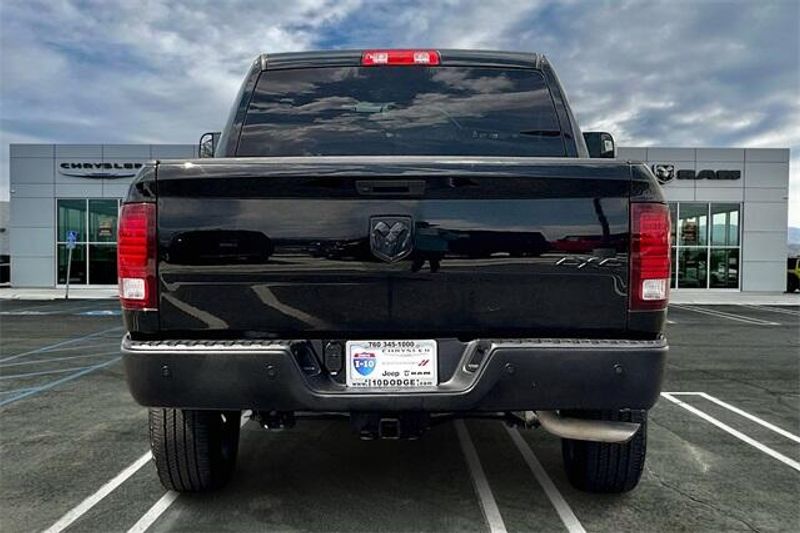2021 RAM 1500 Classic WarlockImage 3