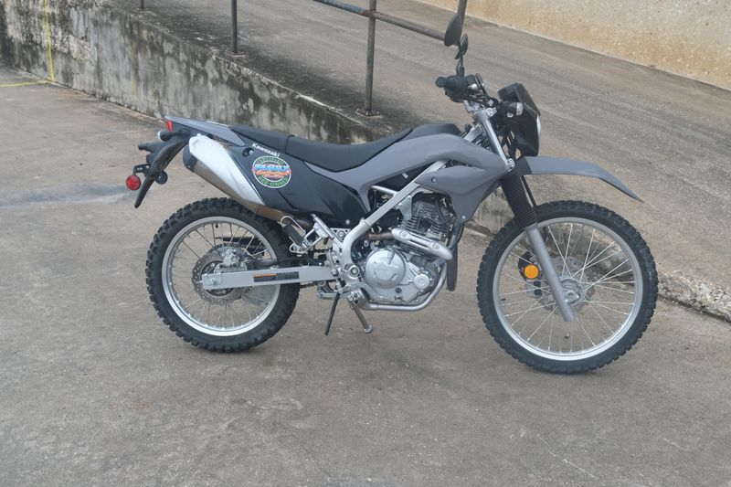 2023 Kawasaki KLX230 S BATTLE GRAY Image 2