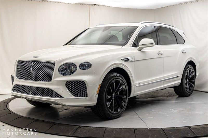 2021 Bentley Bentayga V8Image 1