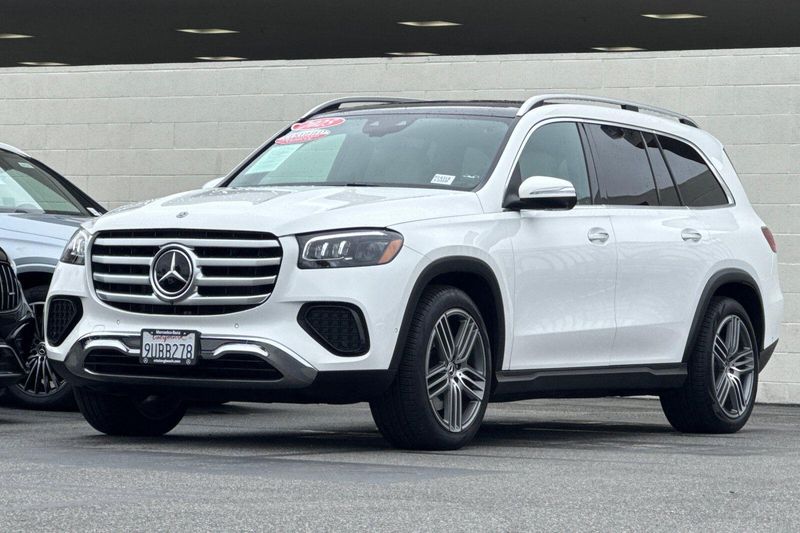 Used 2025 Mercedes-Benz GLS 450Image 8