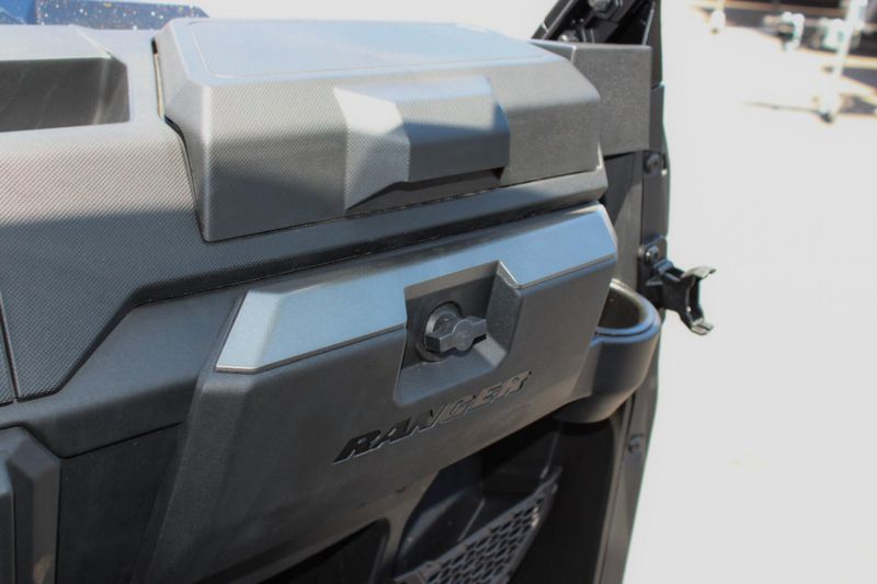 2025 Polaris RANGER CREW XP 1000 TEXAS EDITION BLACK CRYSTAL Image 18