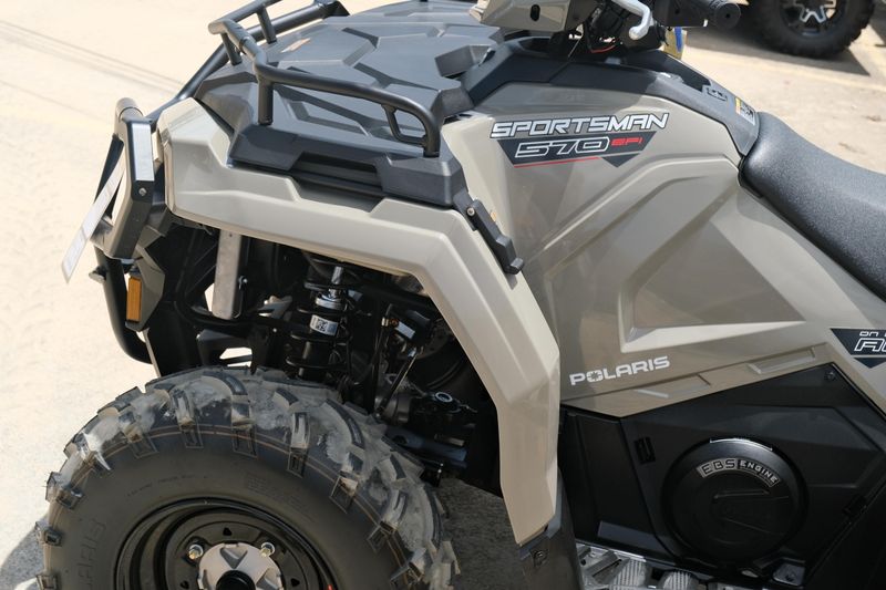 2025 Polaris SPORTSMAN 570 EPS DESERT SAND Image 17