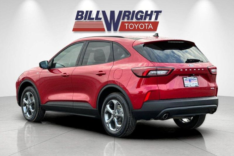 Used 2025 Ford Escape ST-LineImage 5