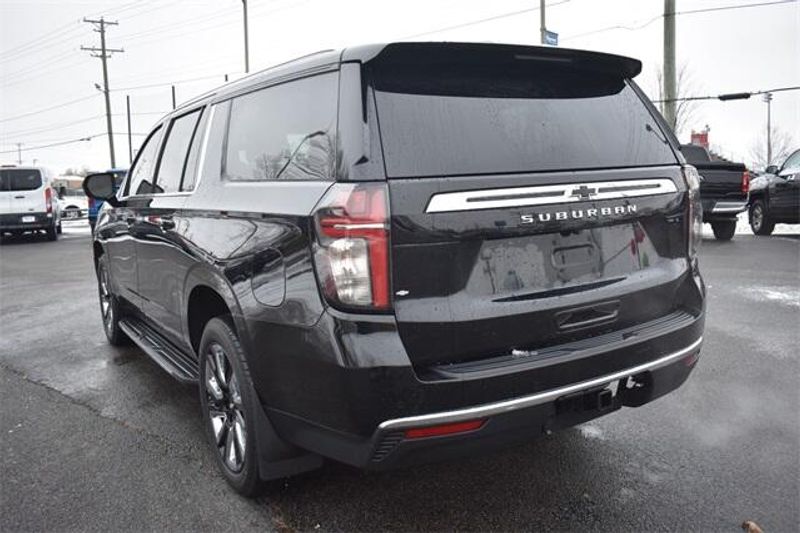 2021 Chevrolet Suburban LTImage 5