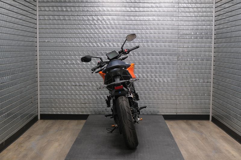 USED 2024 KTM 250 DUKE Image 4