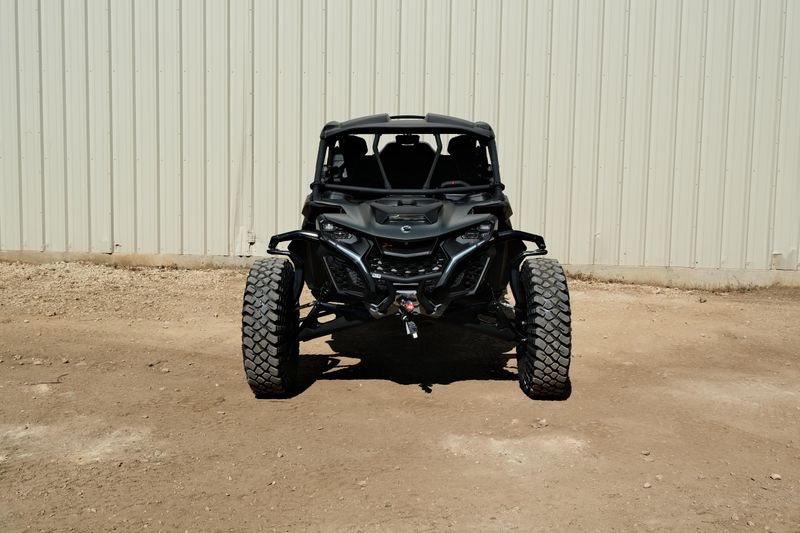 NEW 2026 CAN-AM MAVERICK R MAX X RC WITH SMARTSHOX 999T DCT Image 8