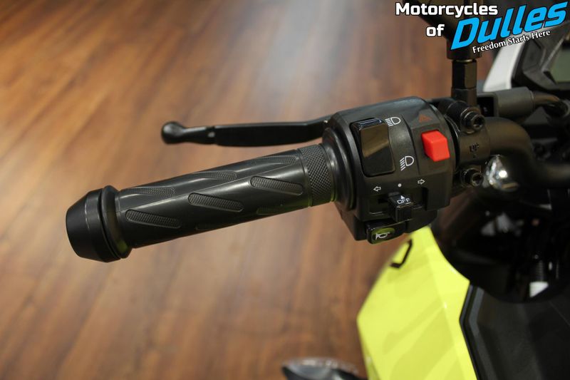 Used 2022 CFMOTO Papio CF125-3US Image 11