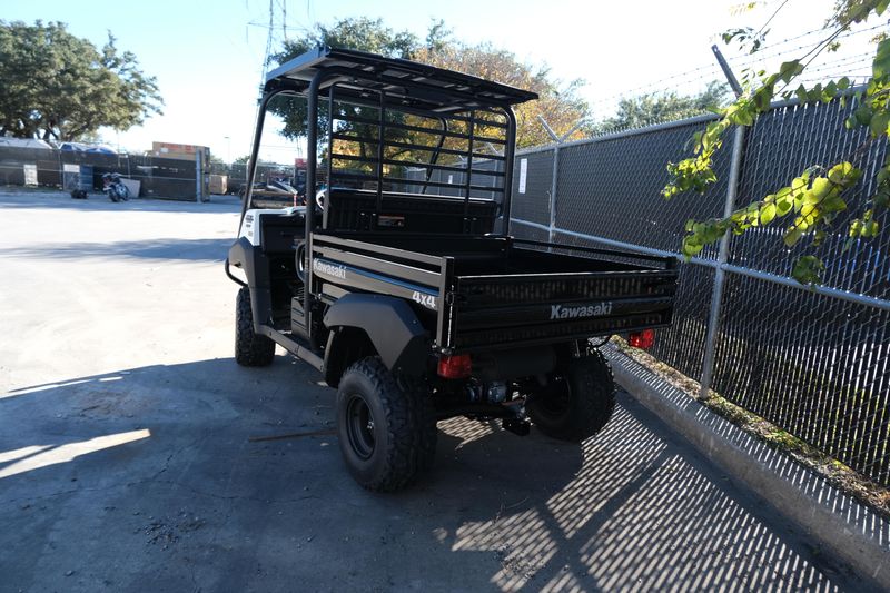 2025 Kawasaki MULE 4010 4X4 FE BRIGHT WHITEImage 13