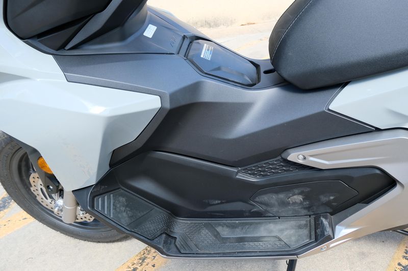USED 2026 HONDA ADV160 Image 15