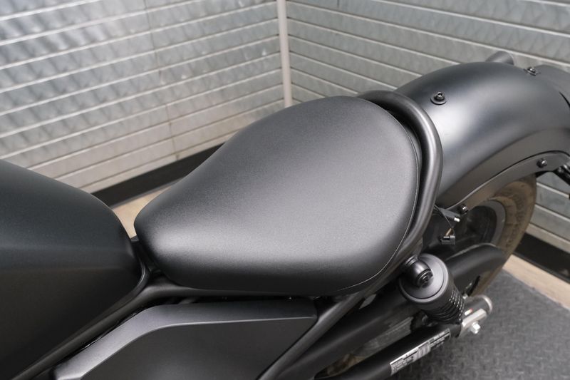 USED 2025 HONDA REBEL 300 Image 16