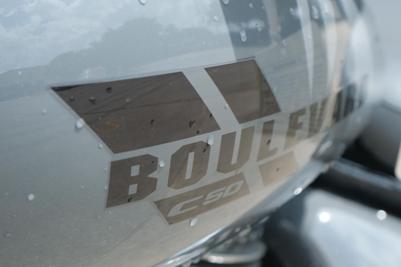 NEW 2025 SUZUKI BOULEVARD C50 Image 18