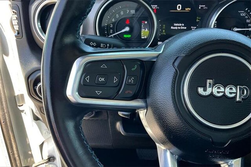 Used 2022 Jeep Wrangler 4xE Unlimited Rubicon 4xeImage 18