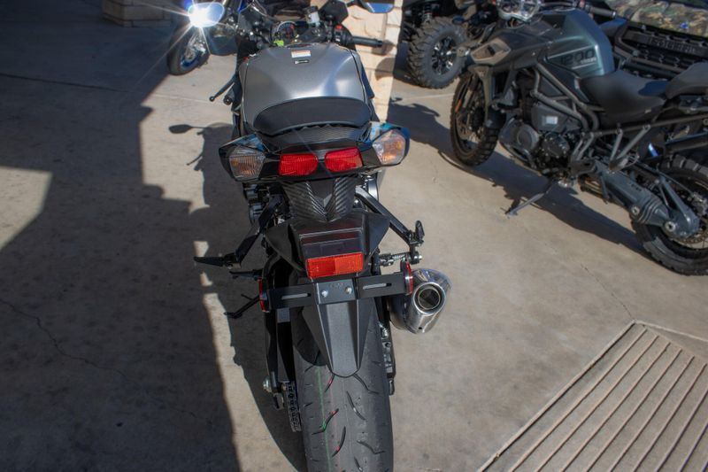 NEW 2026 SUZUKI GSXR750 Image 3