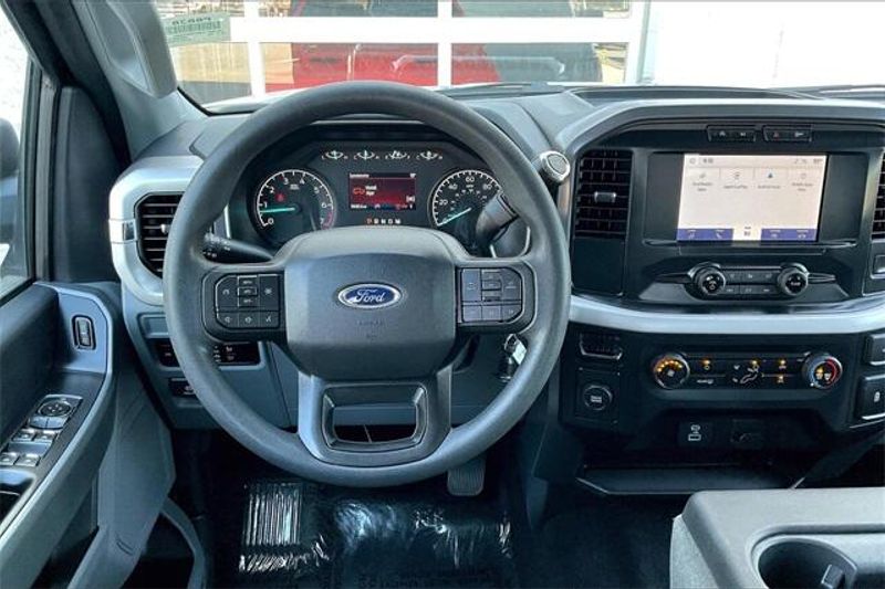 Used 2023 Ford F-150 XLTImage 4
