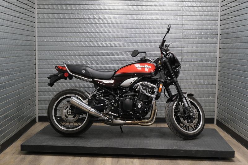 USED 2018 KAWASAKI Z900RS Image 2