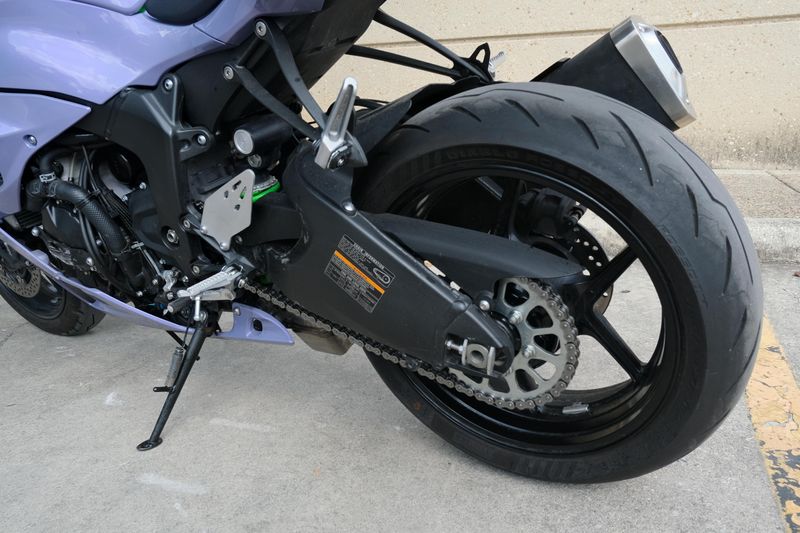 USED 2024 KAWASAKI NINJA ZX6R Image 19