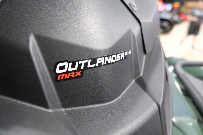 2024 Can-Am OUTLANDER MAX 6X6 DPS 450 TUNDRA GREENImage 16