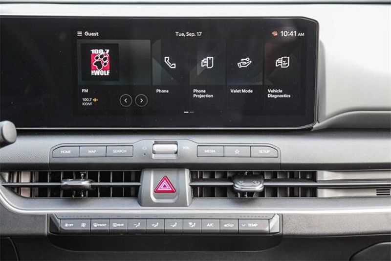 New 2025 Kia K4 LXImage 6