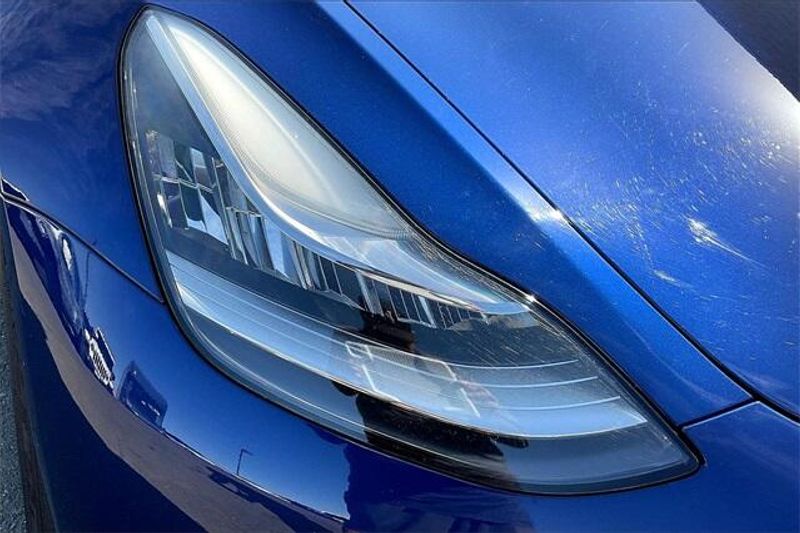 2018 Tesla Model 3 Long RangeImage 27
