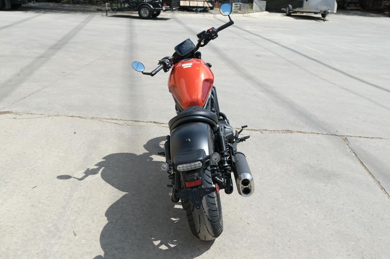2025 Honda REBEL 1100 DCT SE FLARE ORANGE METALLIC Image 4