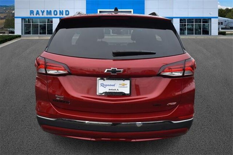 Used 2022 Chevrolet Equinox RSImage 4