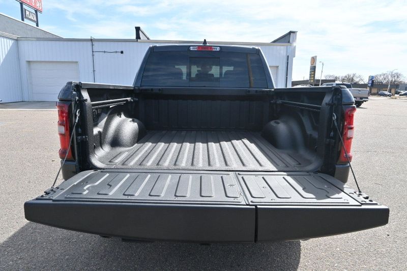 2025 RAM 1500 RebelImage 11