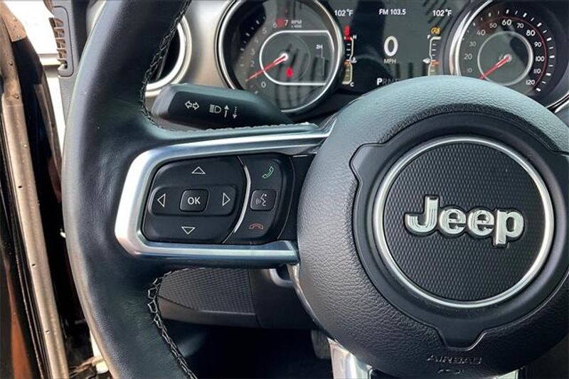 Used 2021 Jeep Wrangler Unlimited RubiconImage 18