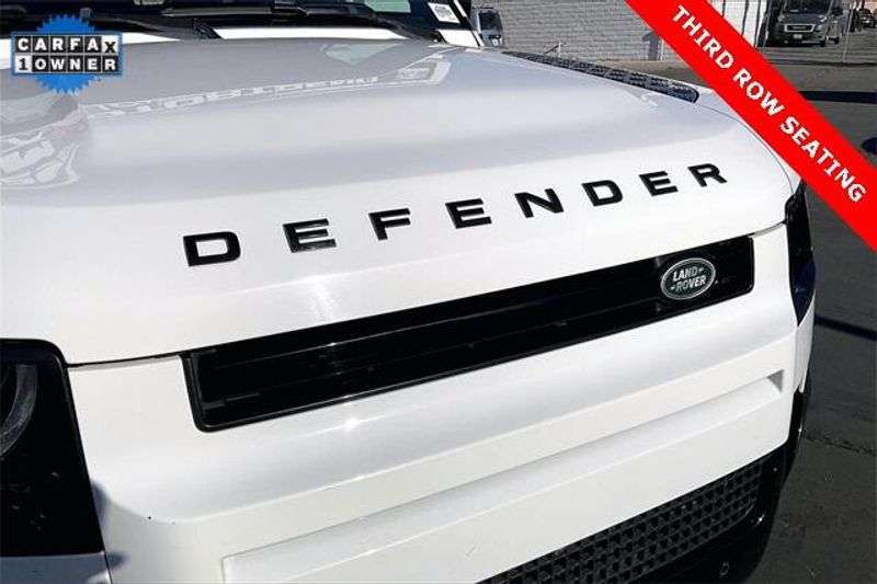 Used 2024 Land Rover Defender X-Dynamic SEImage 30