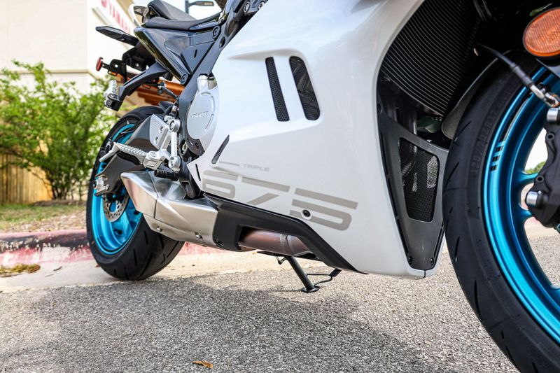 2025 CFMOTO 675SS NEBULA BLACK Image 18