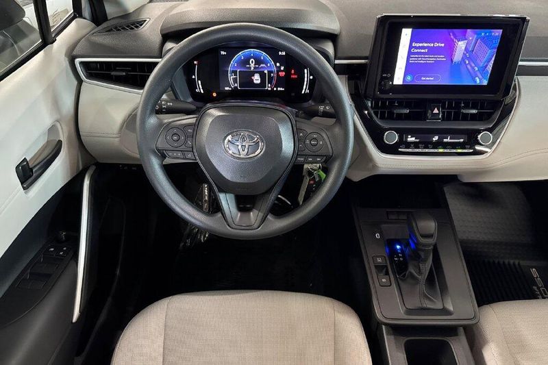 New 2026 Toyota Corolla Cross LImage 15