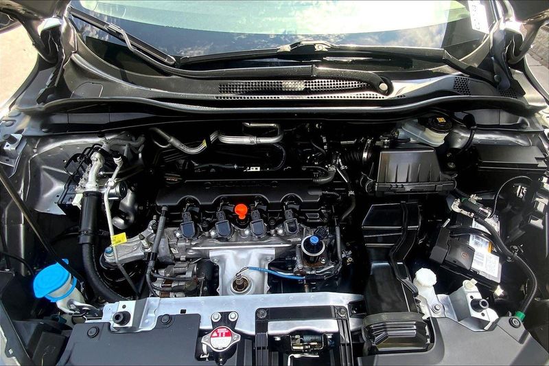 2019 Honda HR-V Sport photo 9