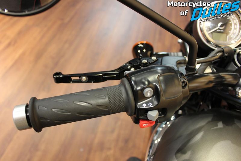 2020 Triumph T100 Image 12