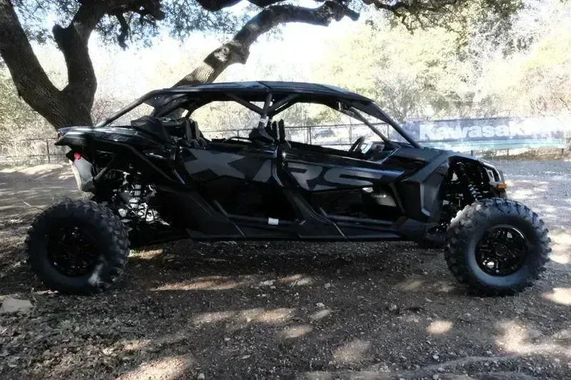 2025 Can-Am MAVERICK X3 MAX X RS TURBO RR TRIPLE BLACKImage 7