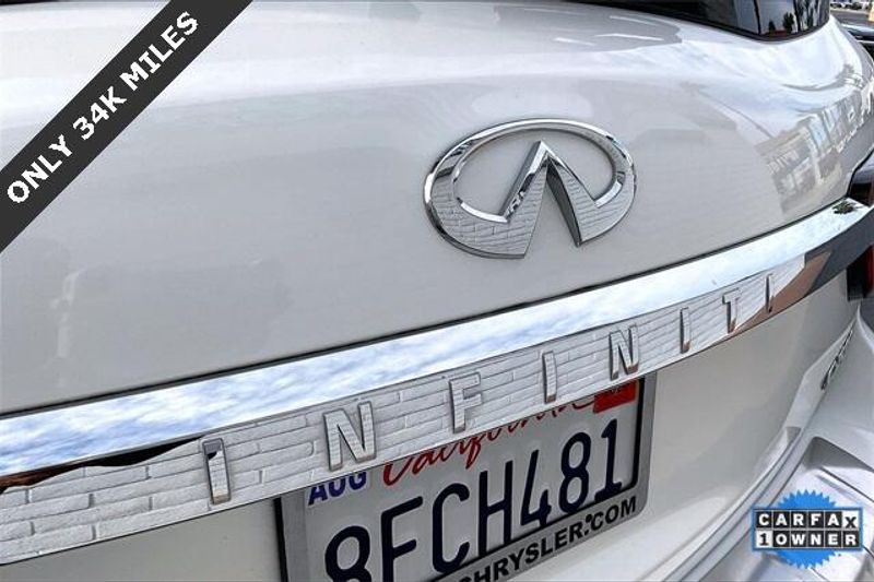 Used 2018 INFINITI QX80 BaseImage 31