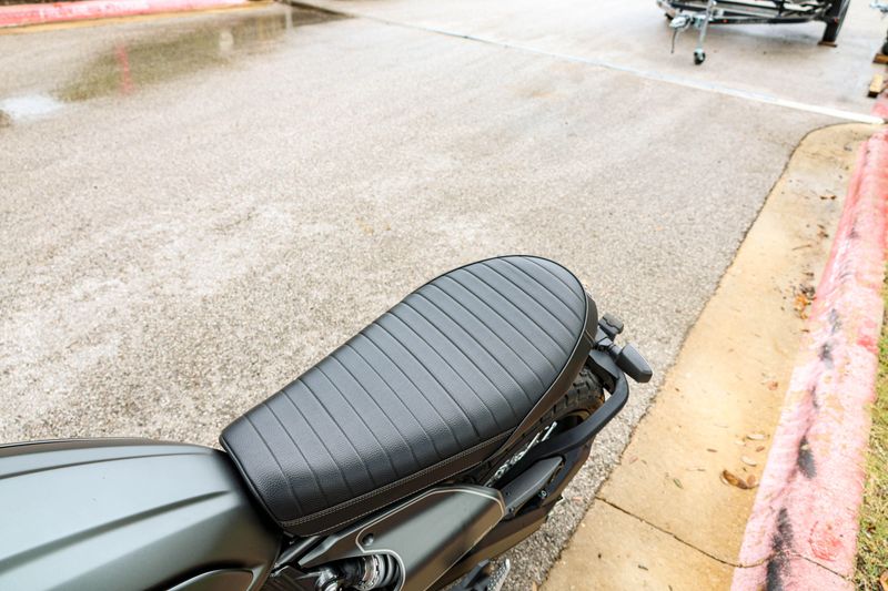 USED 2021 DUCATI SCRAMBLER 1100 Image 13