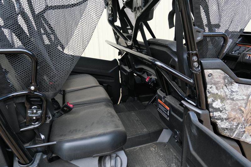 NEW 2025 HONDA PIONEER 10006 DELUXE CREW Image 31