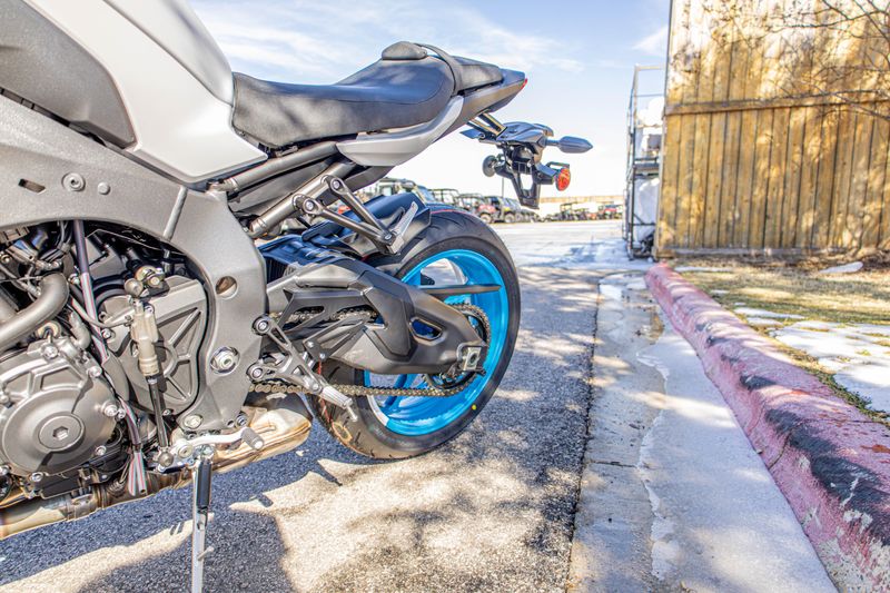 NEW 2026 YAMAHA MT10 Image 8