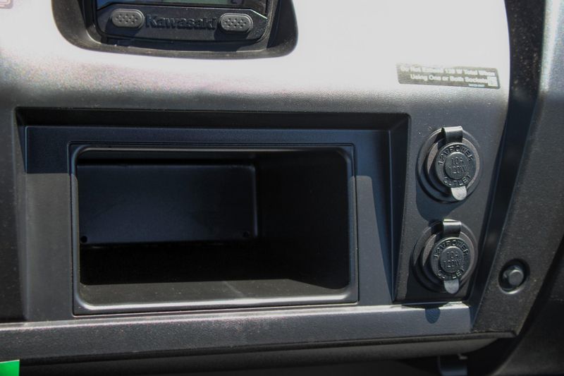 NEW 2026 KAWASAKI MULE PROFXT 1000 LE CAMO Image 21