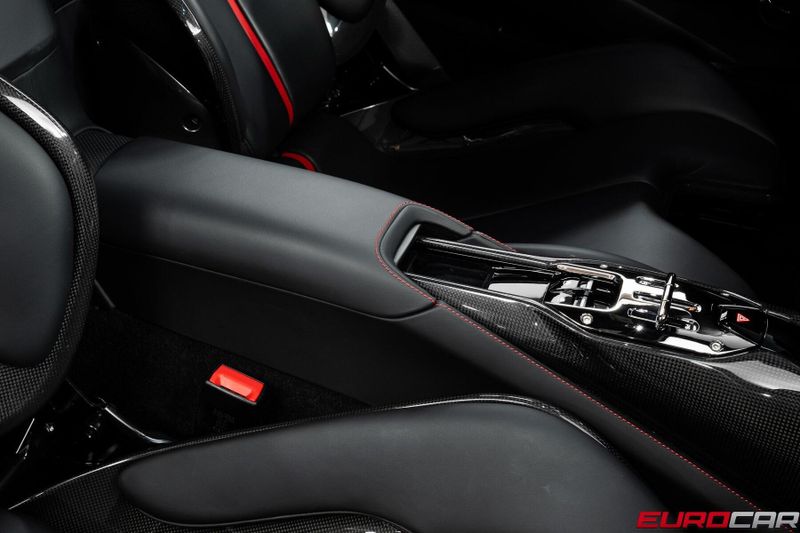 Used 2022 Ferrari SF90 Stradale *HUGE CARBON OPTIONS * SUSPENSION LIFTER*Image 37