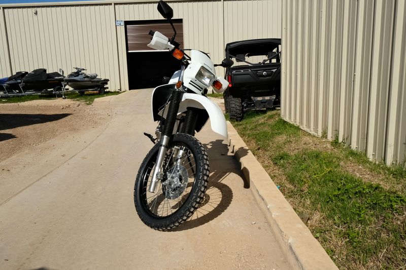 2025 Honda XR650L WHITE Image 21