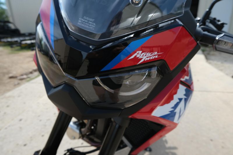 2024 Honda AFRICA TWIN DCT GRAND PRIX REDImage 4