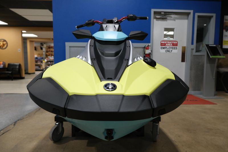 2025 Yamaha JETBLASTER PRO 3UP LUNAR YELLOW AND MINT Image 25