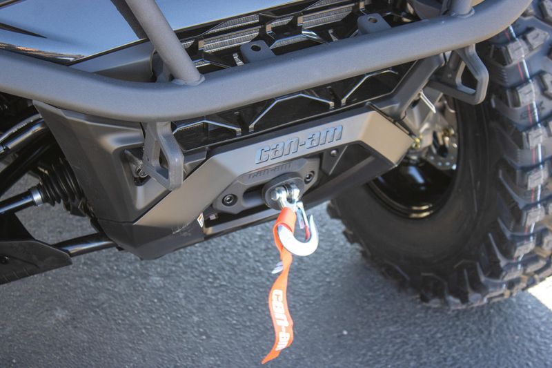 NEW 2026 CAN-AM OUTLANDER MAX 6X6 BACKCOUNTRY 1000R Image 11