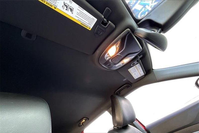 2023 Jeep Compass Latitude LuxImage 29