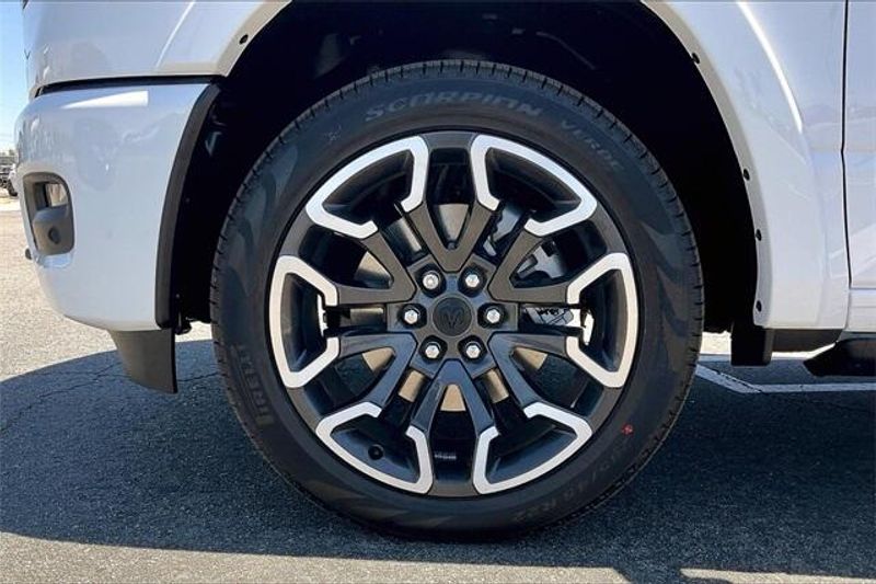New 2026 RAM 1500 Limited Crew Cab 4x4 5
